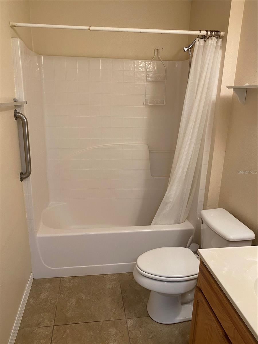 Photo 17 of 20: guest bath