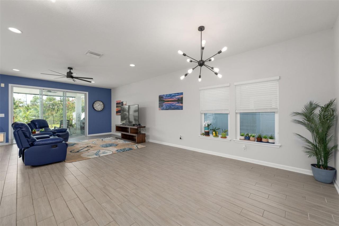 Photo 12 of 20: Dining Area / Great Room