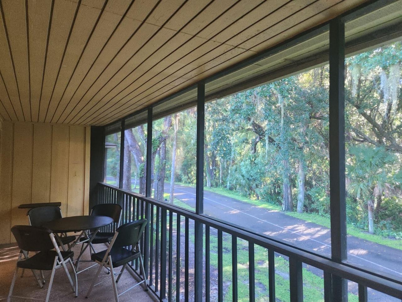 Photo 16 of 20