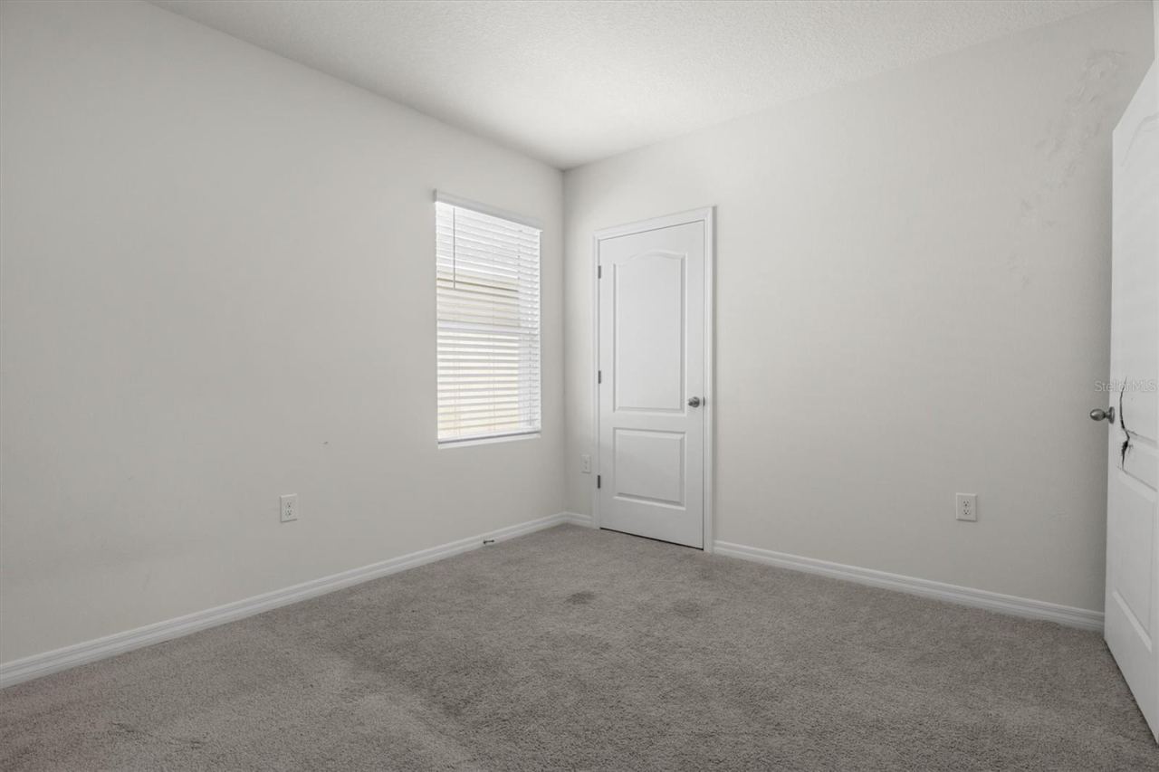 Photo 17 of 20