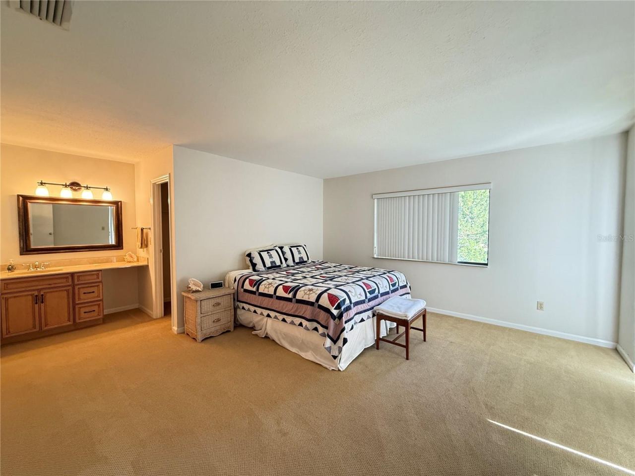 Photo 6 of 20