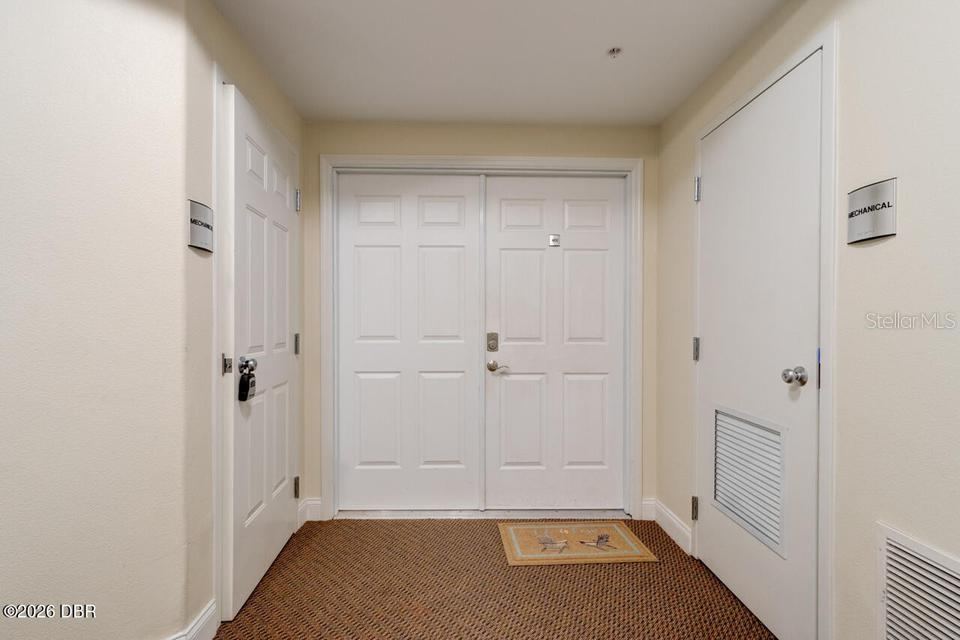 Photo 4 of 20