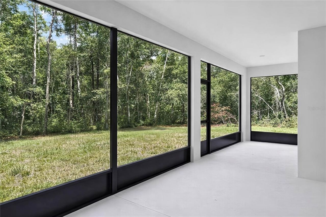 Photo 7 of 7: Similar patio