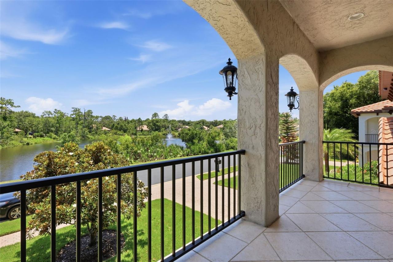 Photo 3 of 20: 2ND STORY BALCONY