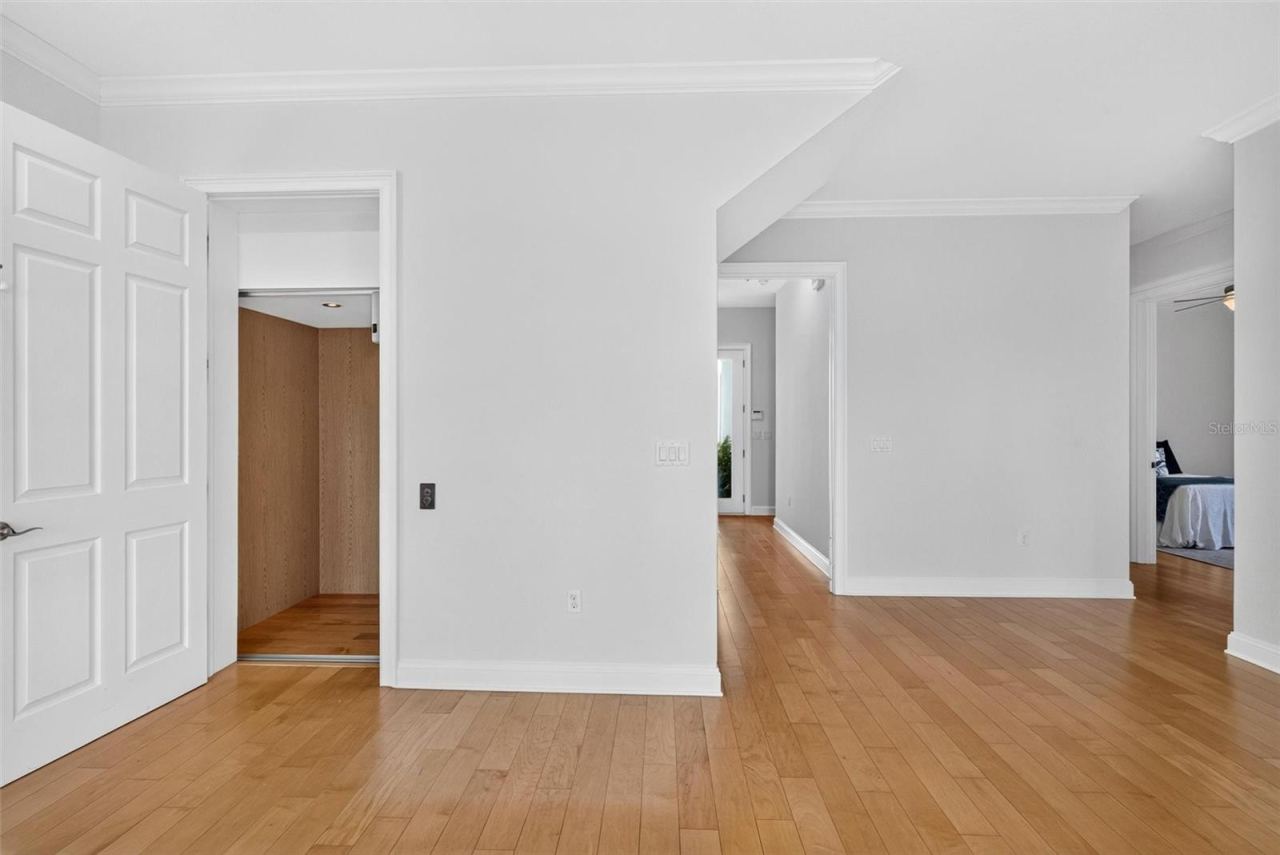 Photo 6 of 20: FIRST FLOOR