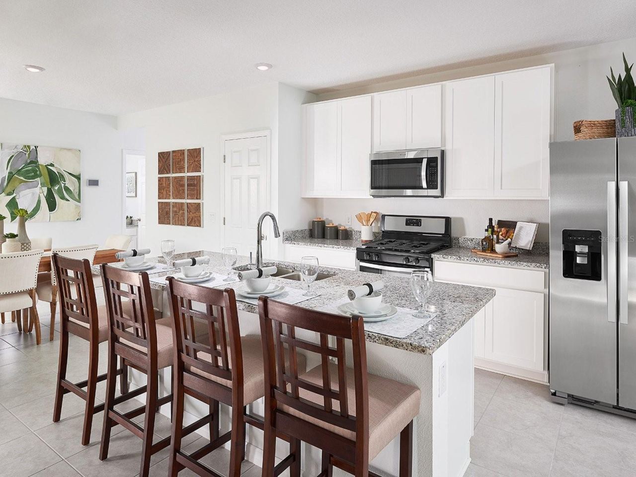 Photo 5 of 9: Photo is not of the actual home, but is an inspirational photo of builder’s model home and may depict options, furnishings, and/or decorator features that are not included