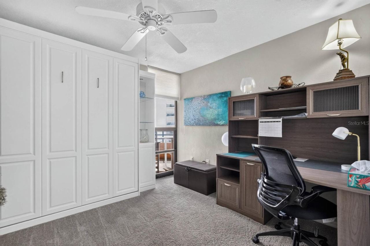 Photo 19 of 20: 2nd Bedroom Office