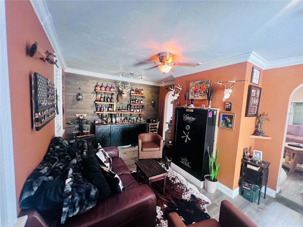 Photo 18 of 20: sitting room/Den
