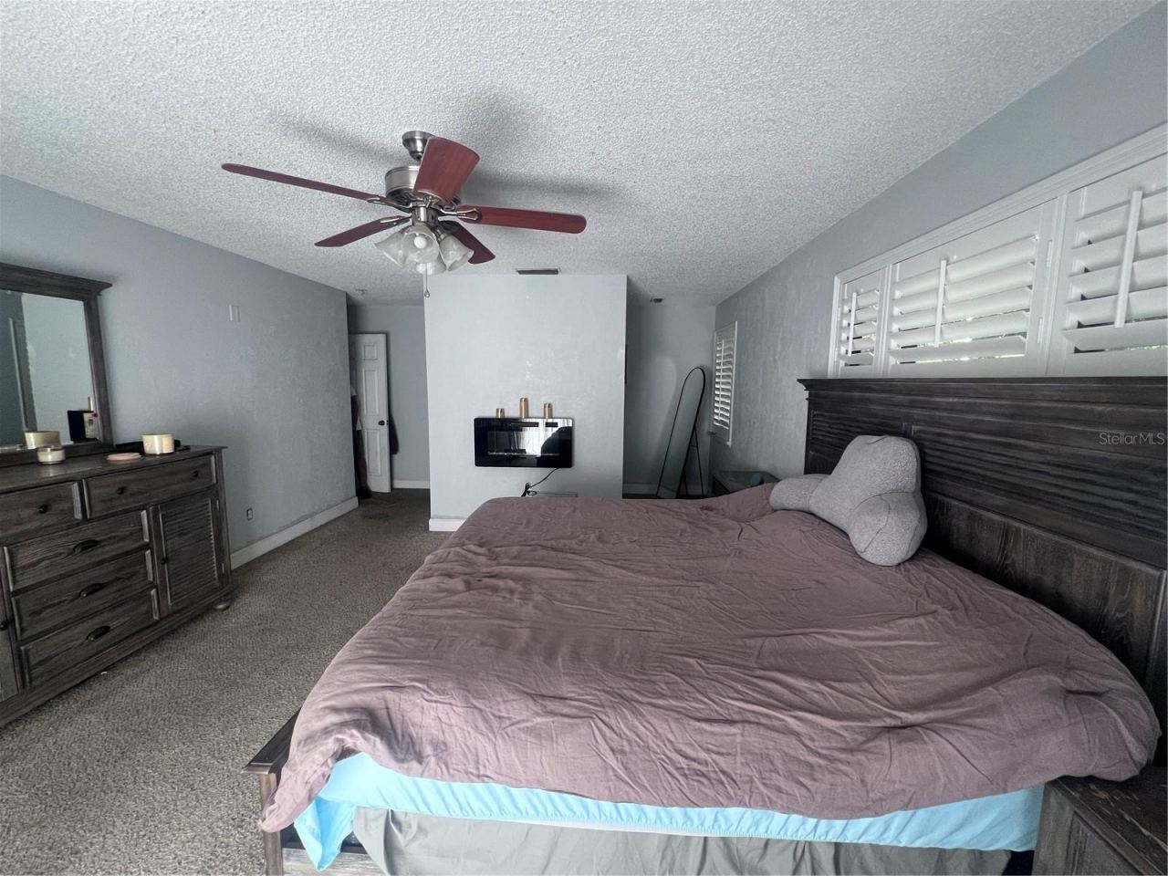 Photo 5 of 20: Master bedroom w/ french doors to pool deck