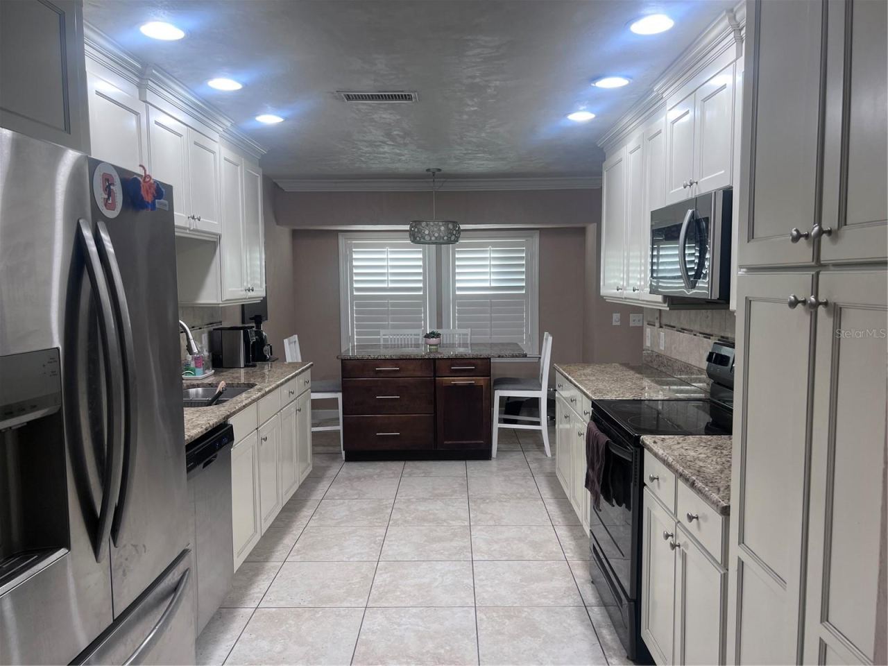 Photo 2 of 20: Kitchen
