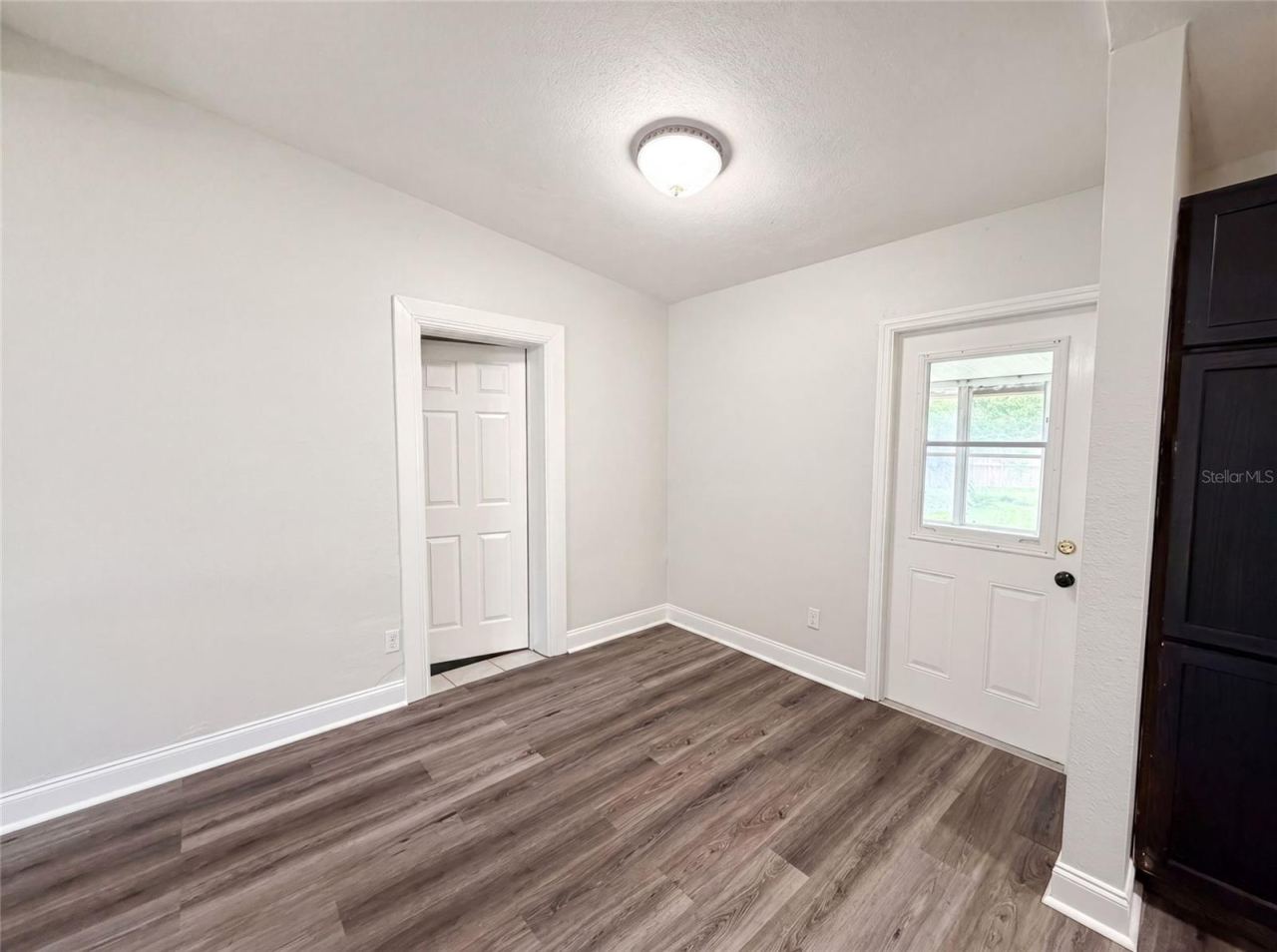 Photo 7 of 20