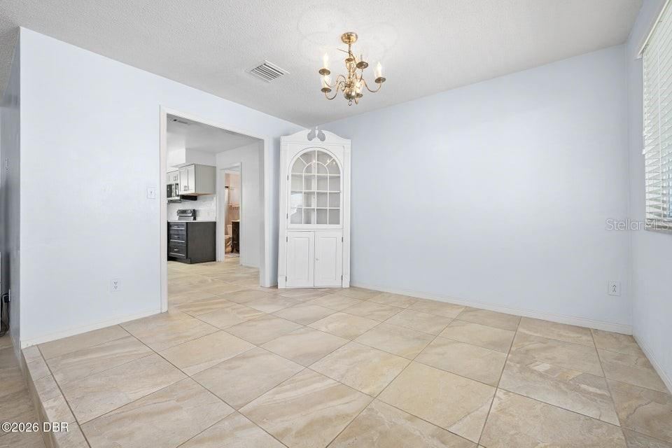 Photo 13 of 20