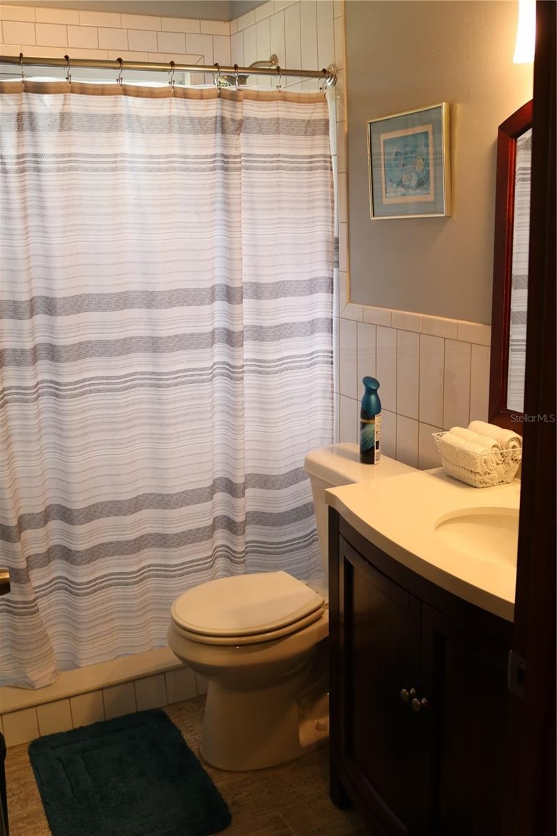 Photo 17 of 20