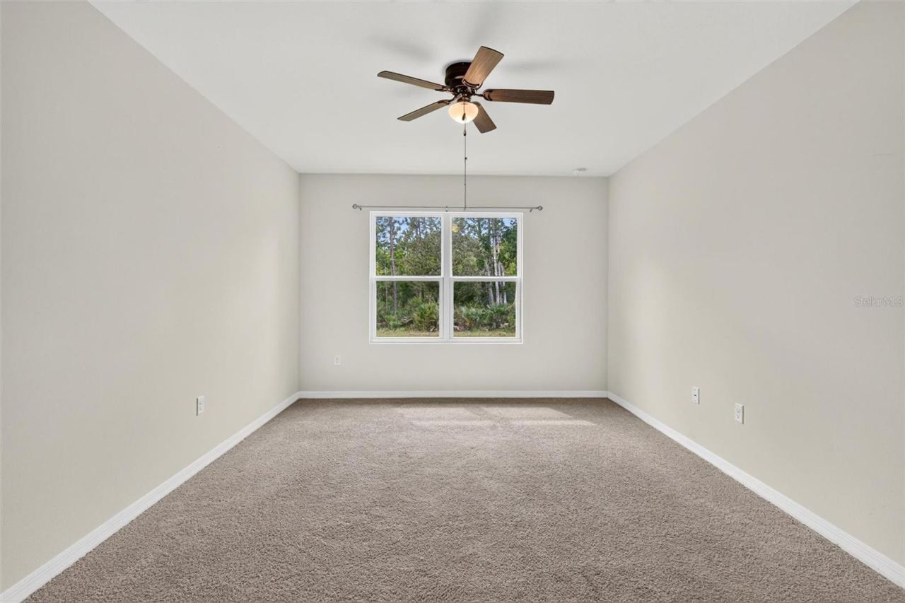 Photo 18 of 20: Primary Bedroom
