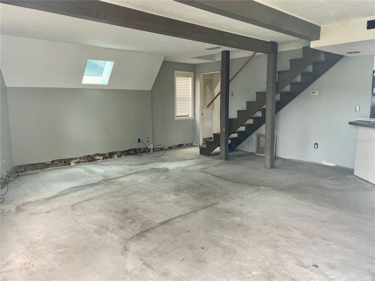 Photo 8 of 20