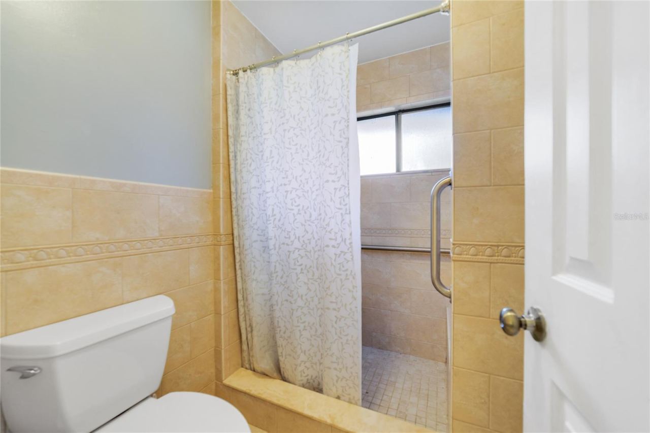 Photo 11 of 20: Master Shower