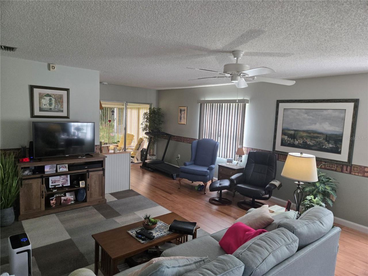 Photo 5 of 20: Living room from dining