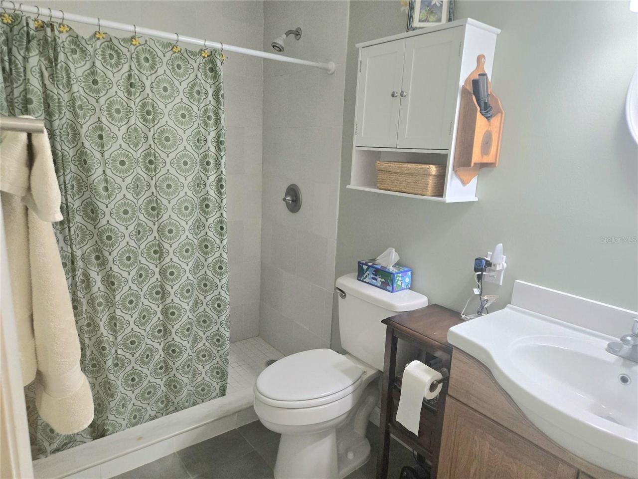 Photo 12 of 20: Primary walk-in shower