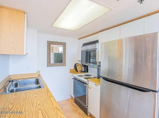 Photo 14 of 20: Kitchen