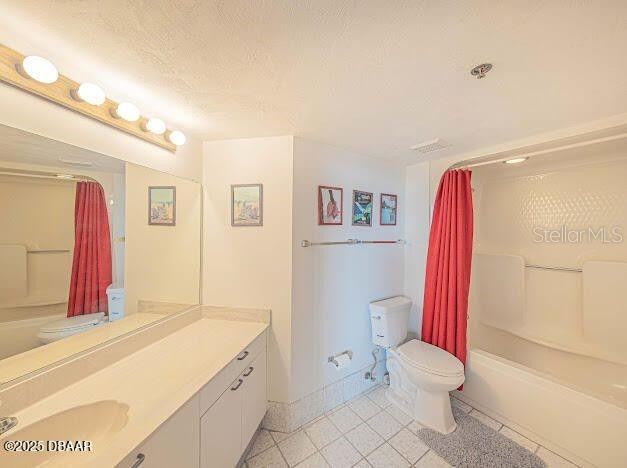 Photo 20 of 20: primary bathroom