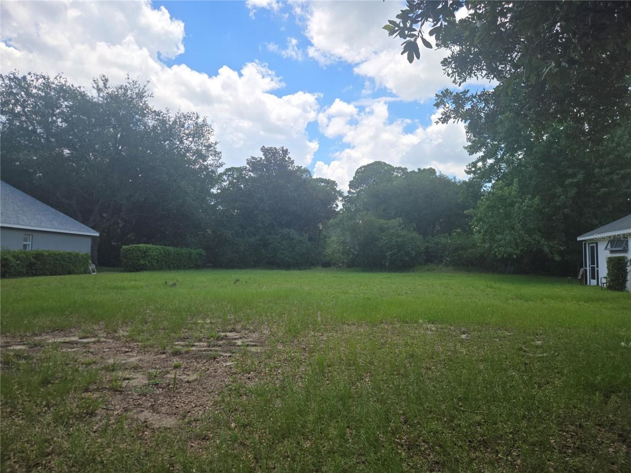 Photo 1 of 7