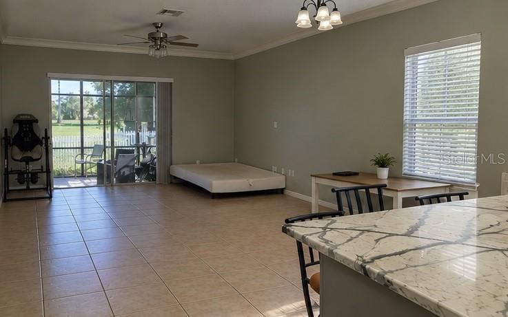 Photo 4 of 12: Dining/Living Room Combo.
