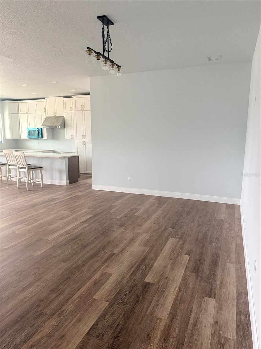 Photo 18 of 20: Dining Area