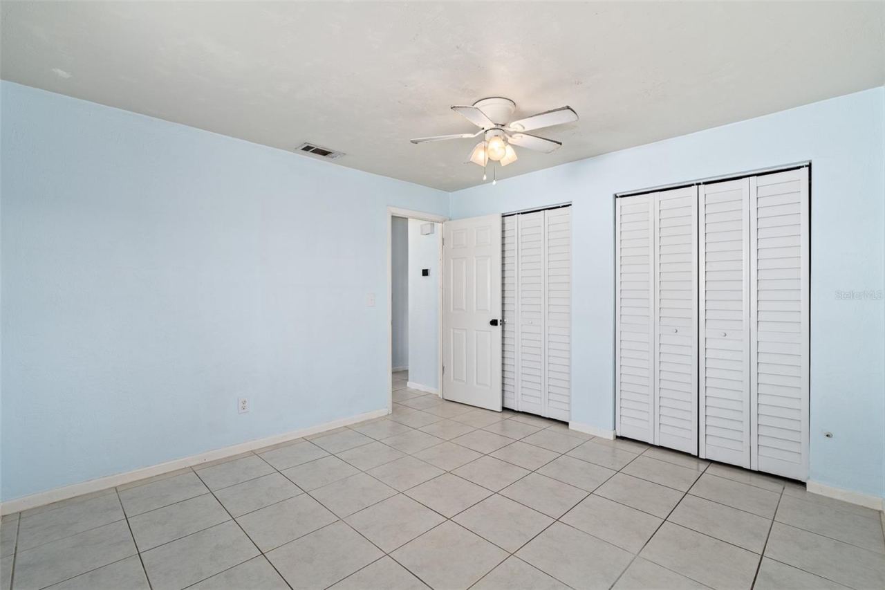 Photo 19 of 20