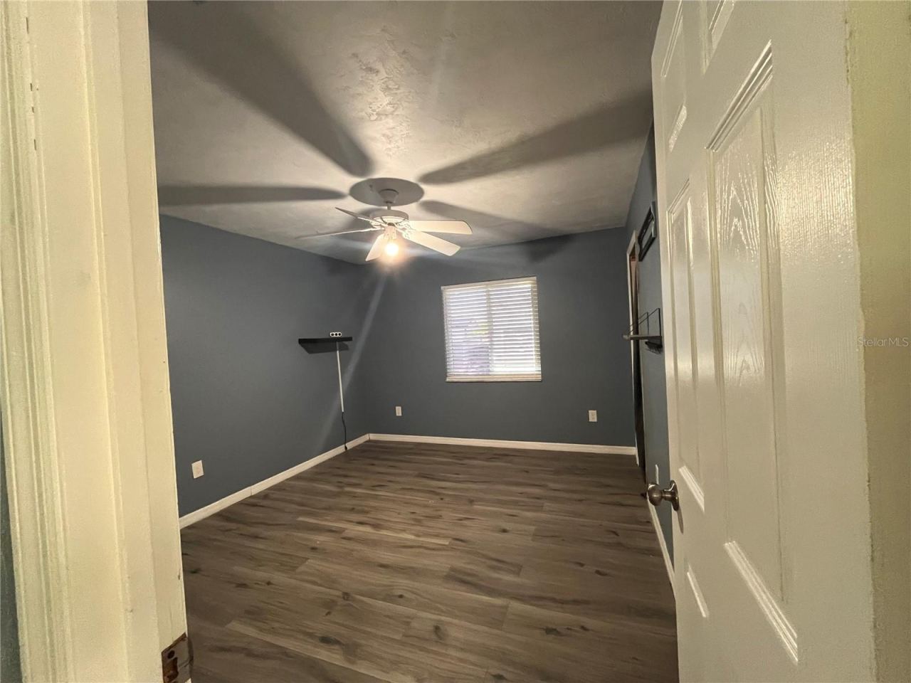 Photo 10 of 20