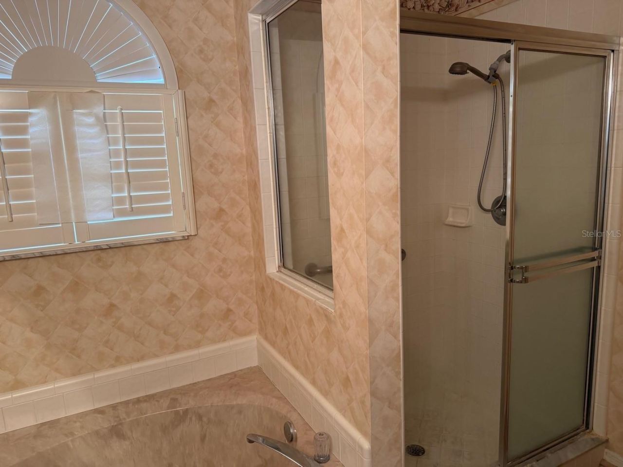 Photo 7 of 10: Master Bedroom Shower