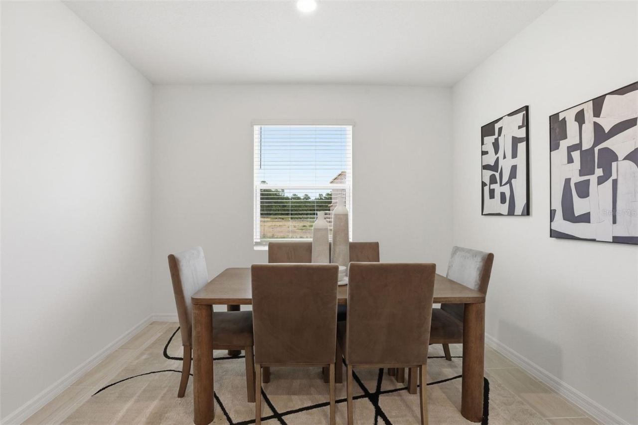 Photo 18 of 20: Dining Area