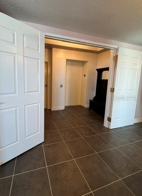 Photo 16 of 20: DOUBLE DOOR ENTRY INTO CONDO FROM FOYER