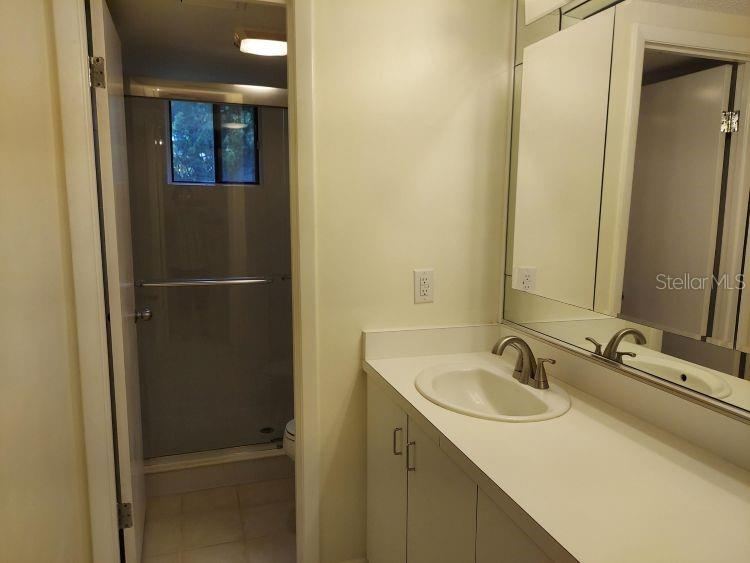 Photo 9 of 13: Primary Bathroom