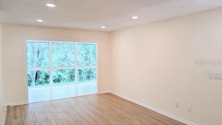 Photo 2 of 13: Living Room