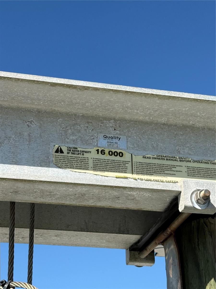 Photo 16 of 20