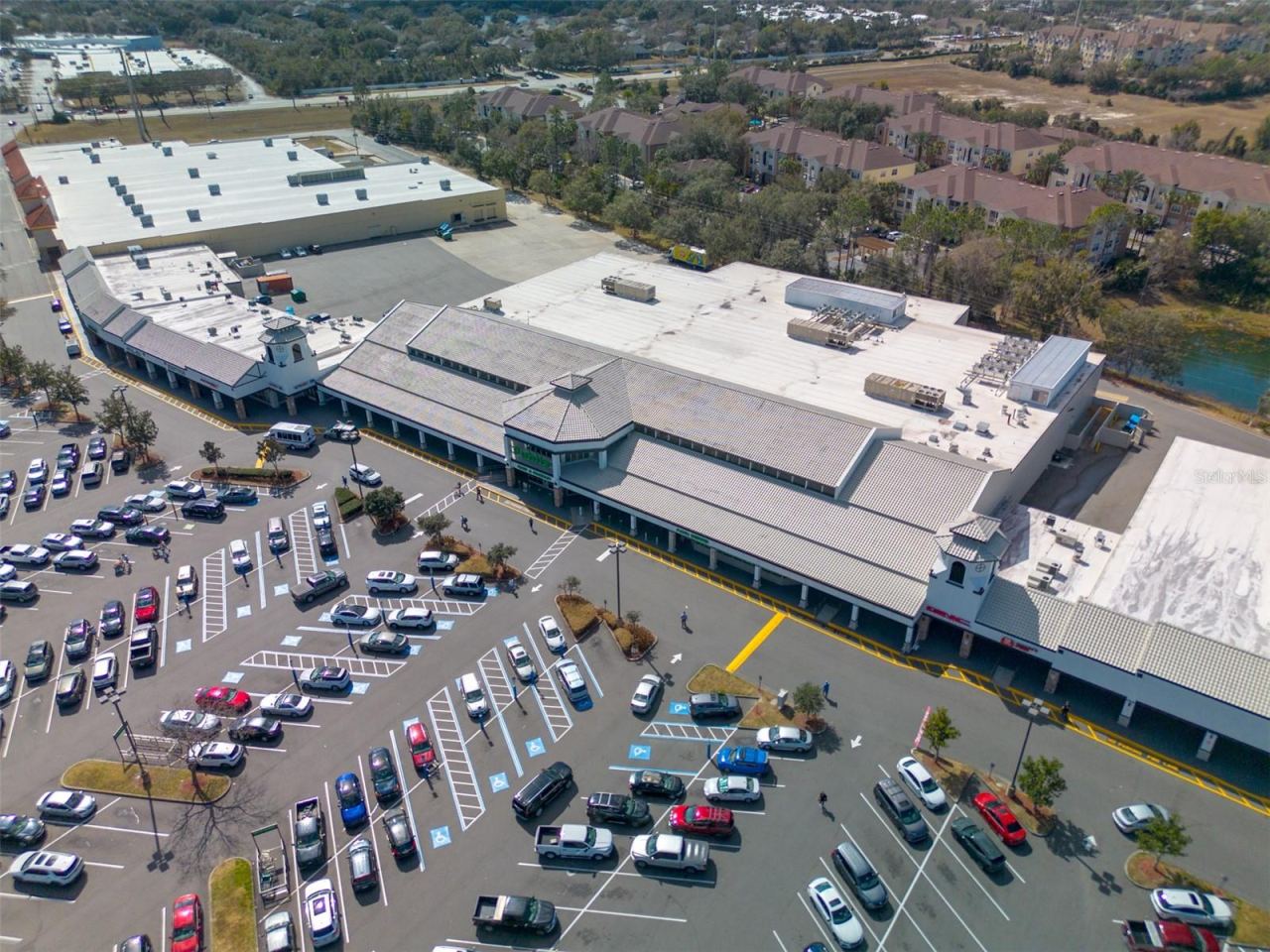 Photo 12 of 12: Kohls shopping center, 1.1 miles away