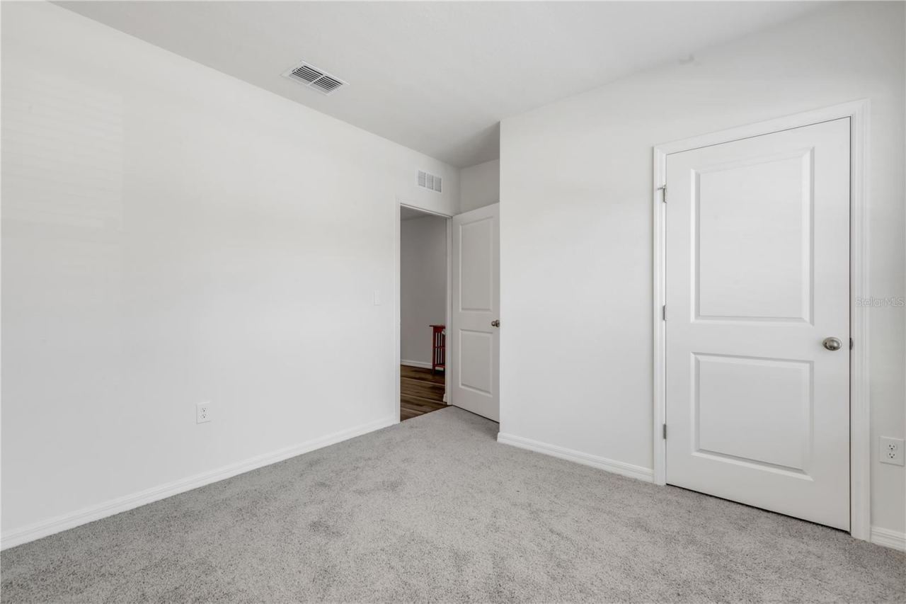 Photo 6 of 20