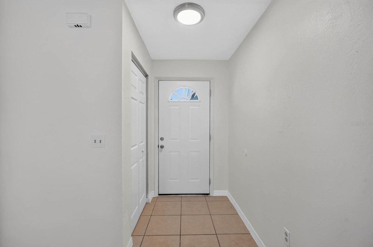 Photo 5 of 20