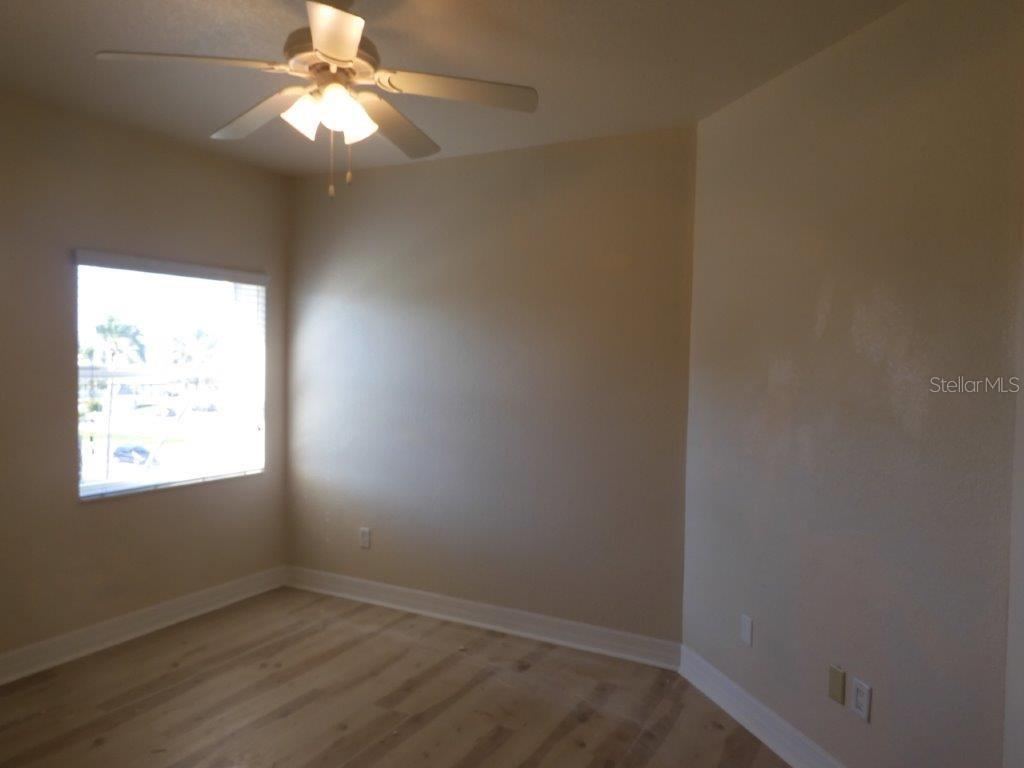 Photo 16 of 20