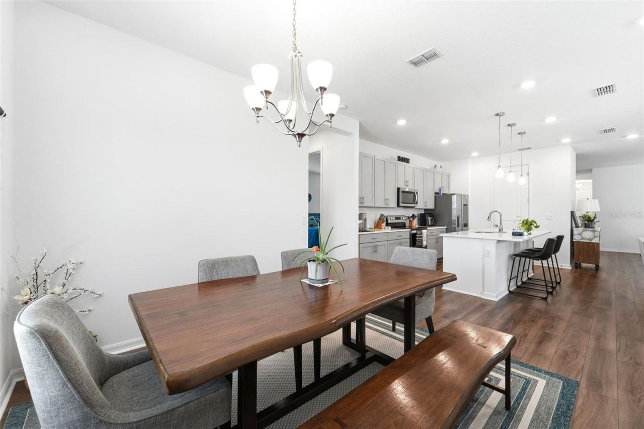 Photo 14 of 20: DINING ROOM