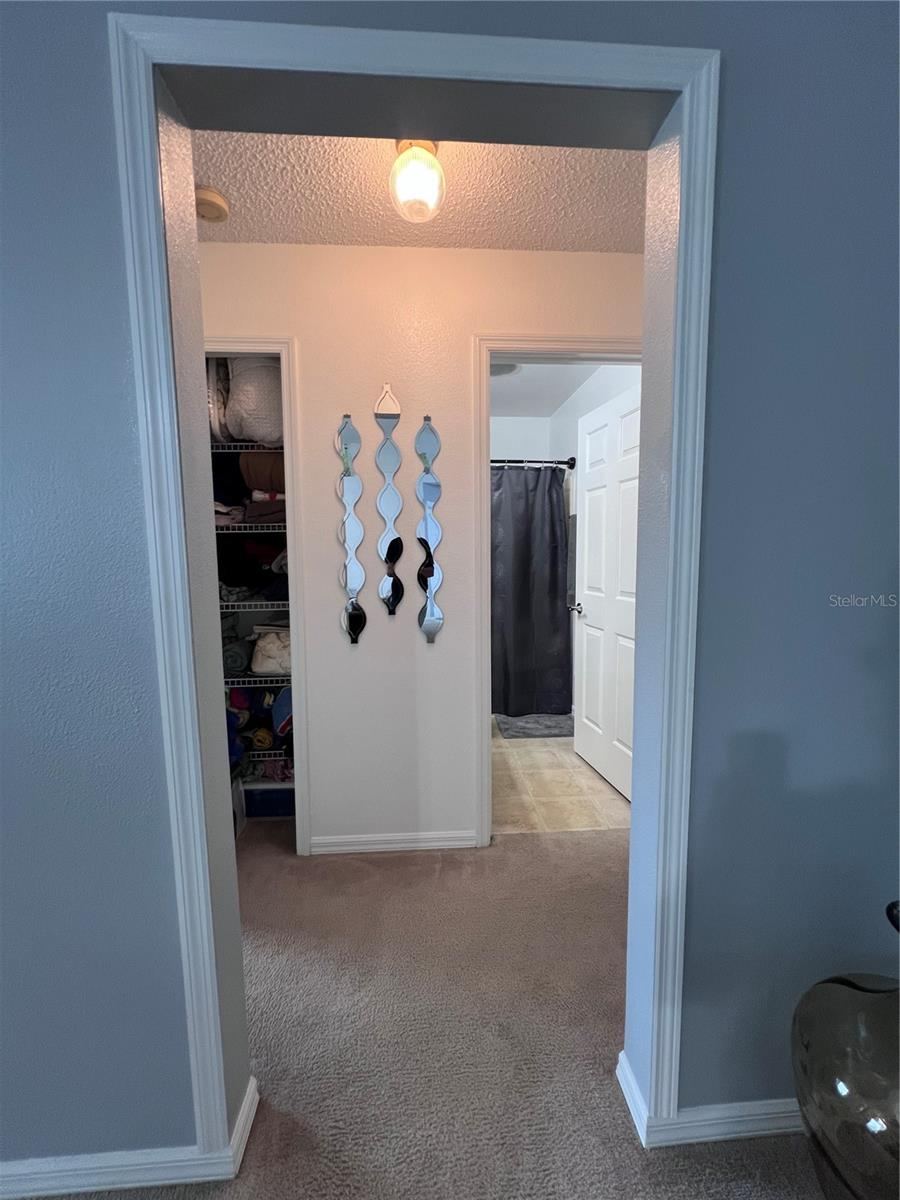 Photo 14 of 20