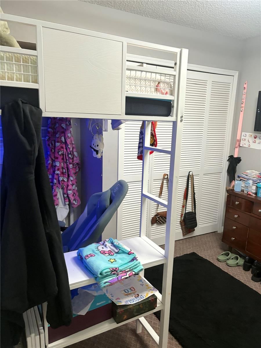 Photo 19 of 20