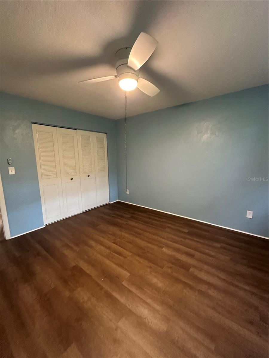 Photo 10 of 17: Primary Bedroom