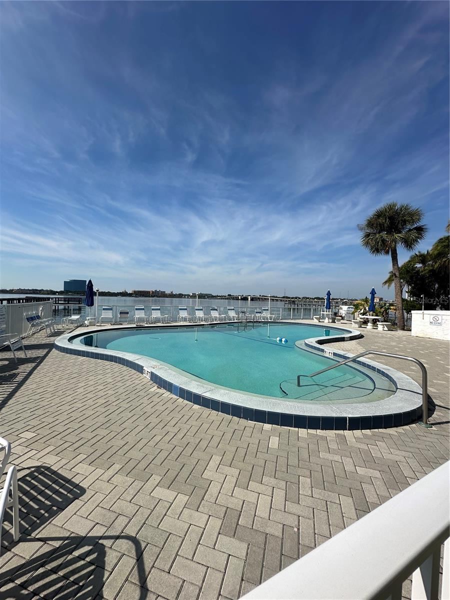 Photo 15 of 17: Pool