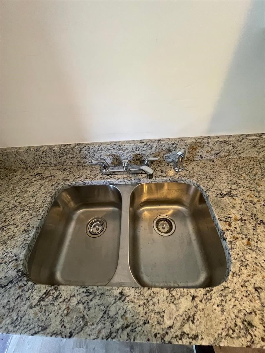 Photo 8 of 19