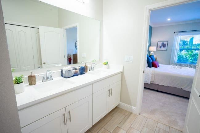 Photo 14 of 20: Model home - actual features may vary.
