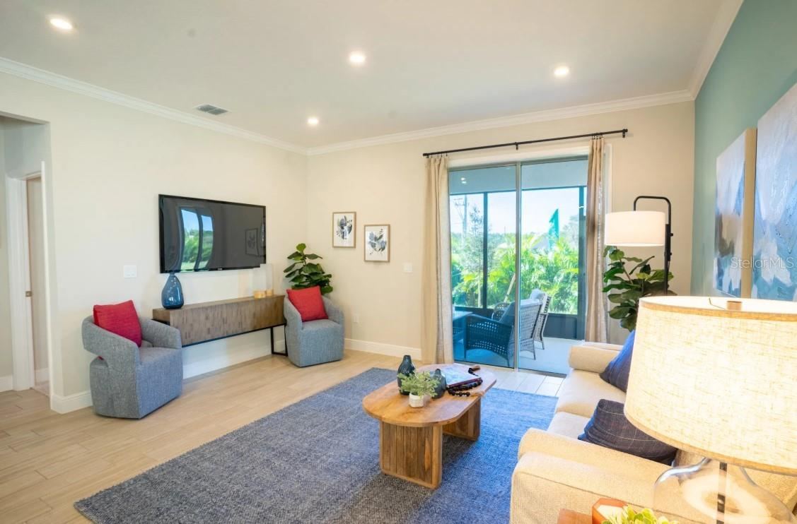 Photo 10 of 20: Model home - actual features may vary.