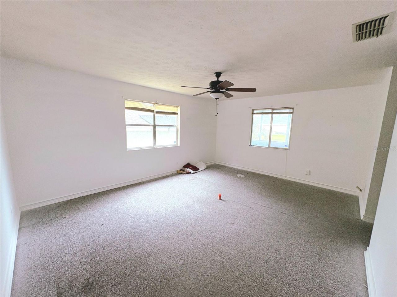 Photo 16 of 20: Large Primary bedroom