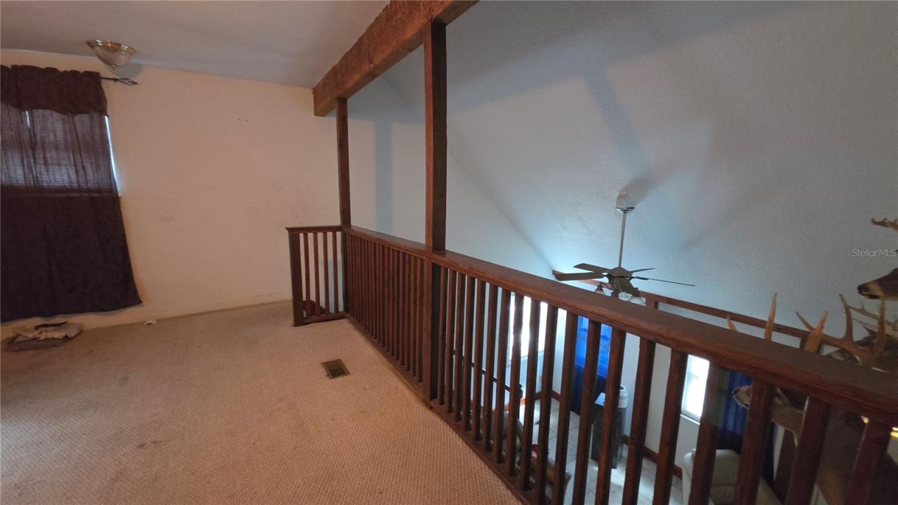 Photo 18 of 20