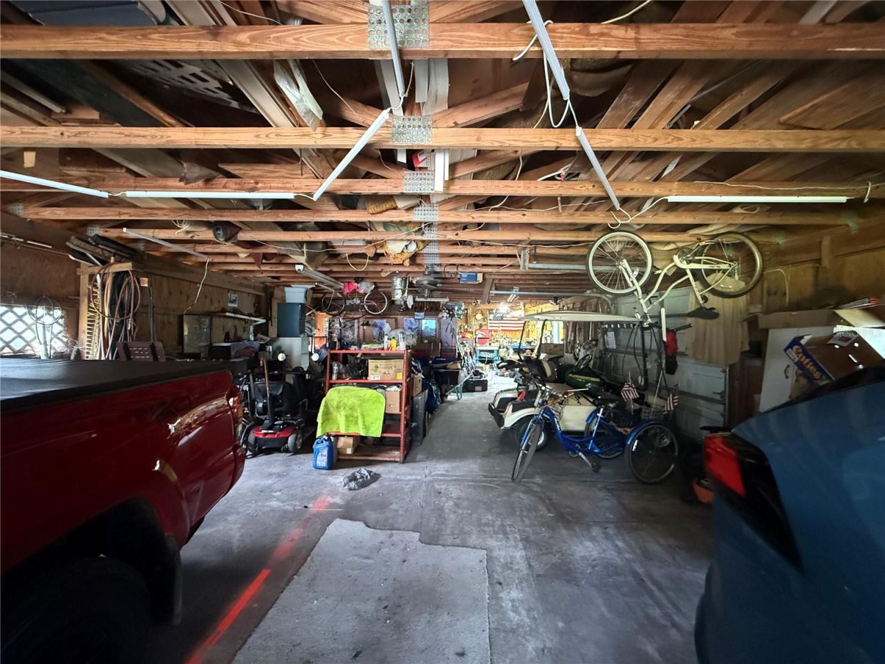 Photo 14 of 20: The potential of this 24x60 garage